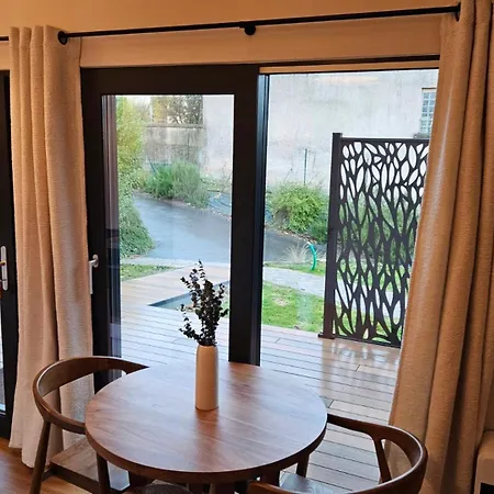 Les Treilles Monet Insolite En Champagne à Proximité D'epernay Сasa de vacaciones *