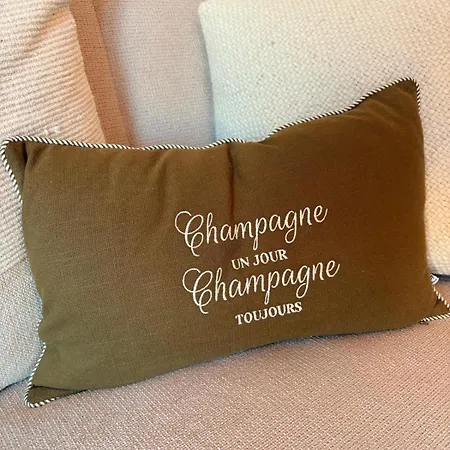 Les Treilles Monet Insolite En Champagne à Proximité D'epernay Сasa de vacaciones Cumieres