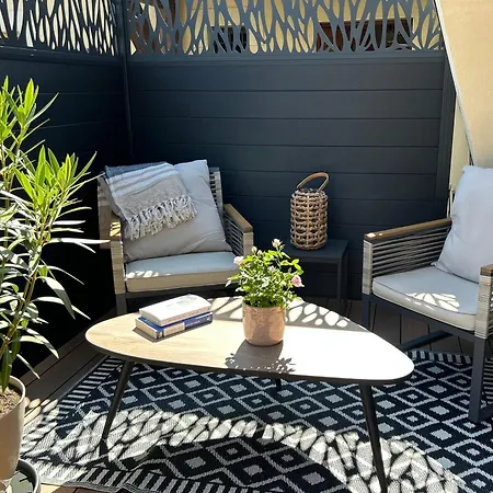 Les Treilles Monet Insolite En Champagne à Proximité D'epernay *